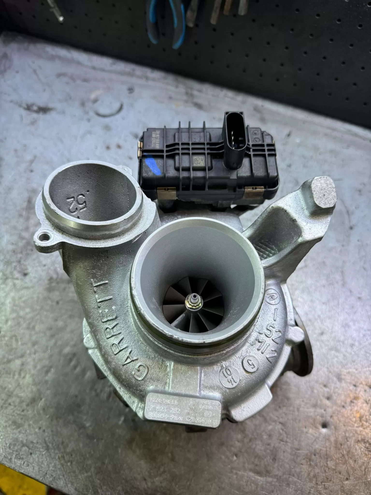 Recondiționare Turbina BMW Seria 7 3.0D 286cp